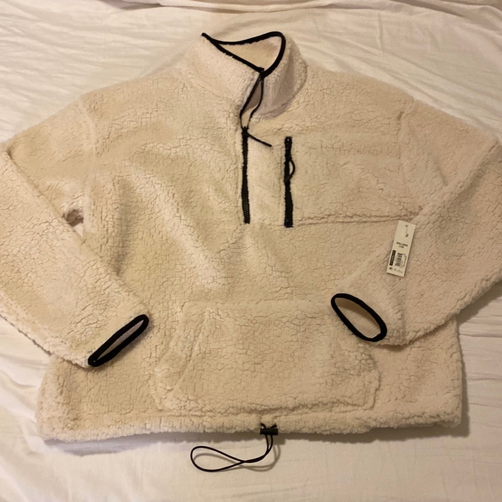 Sherpa quarter zip sweater, size XXL NWT